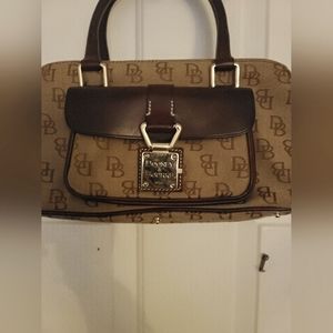 Dooney & Bourke bag